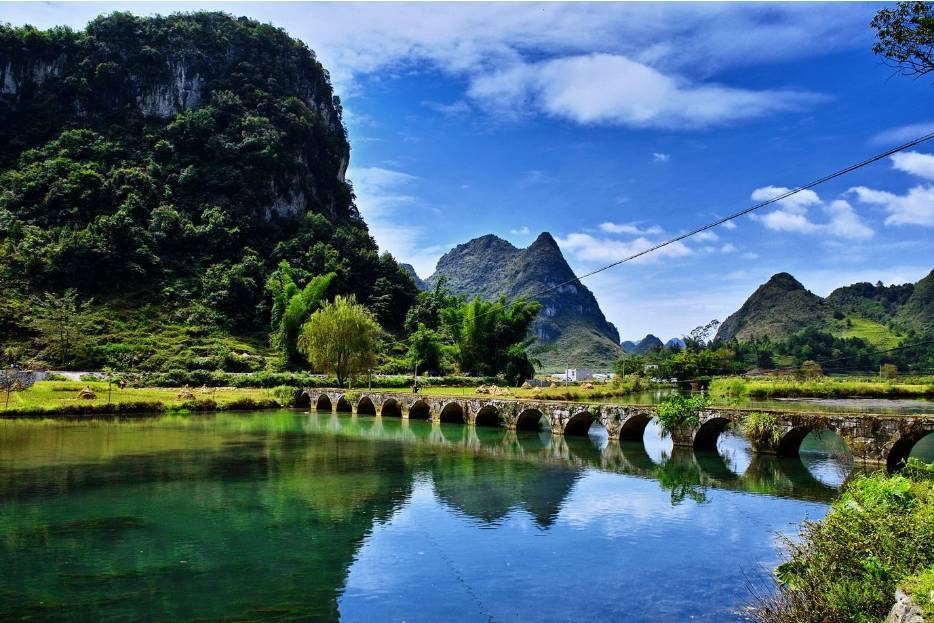 田州古城.巴馬養(yǎng)生、靖西渠洋湖、鵝泉、德保賞紅楓攝影純玩.休閑三日游